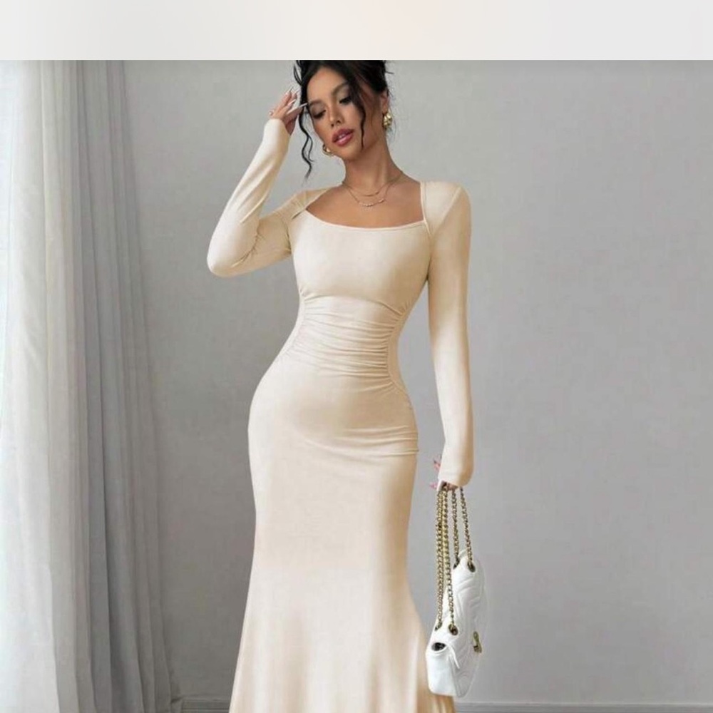 Elegant Cream Long Sleeve Dress